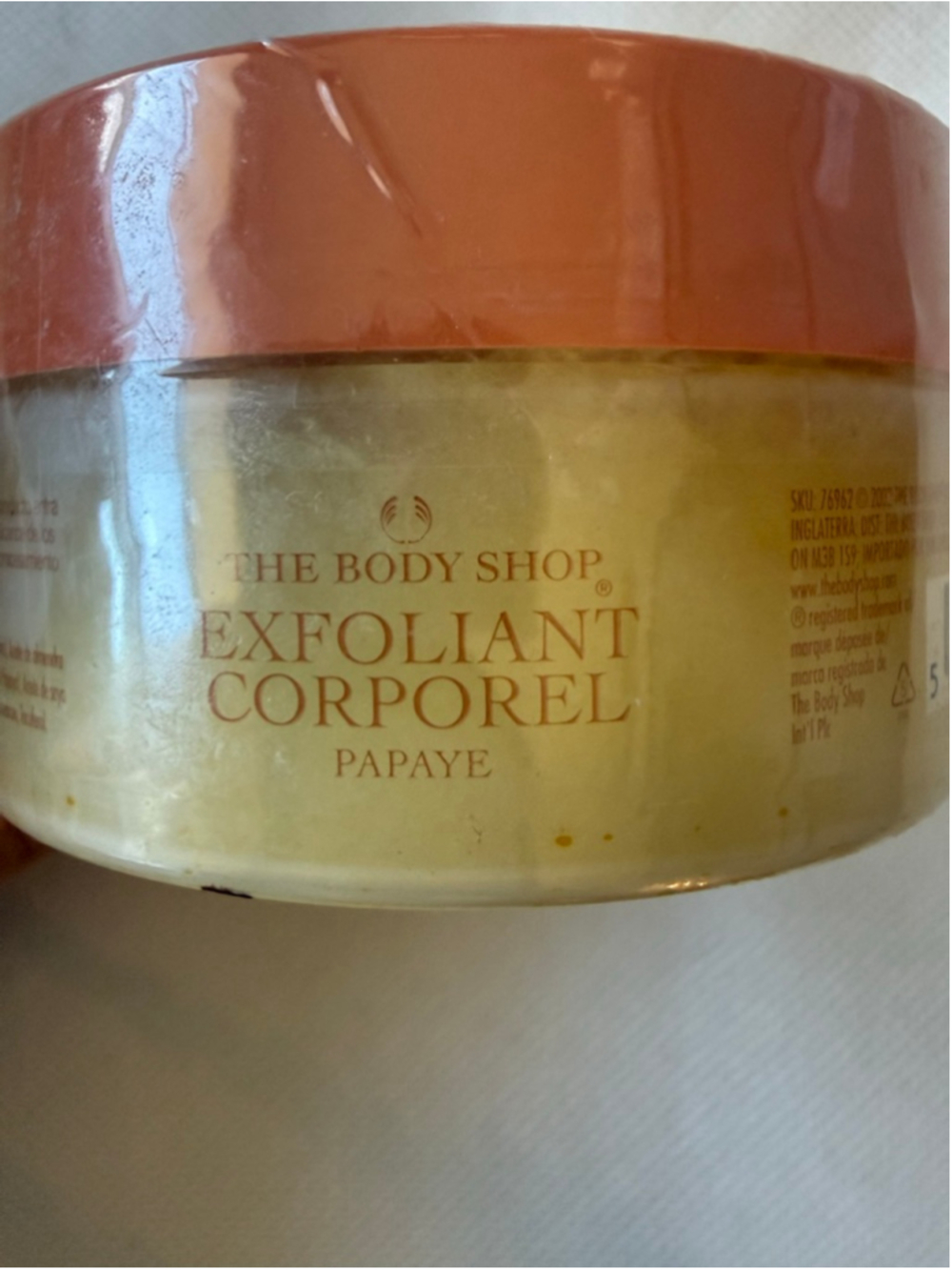 NWT THE BODY SHOP PAPAYA SCRUB 200 ML, 8.3 OZ, ORIGINAL FORMULA, RARE Sealed - Picture 5 of 7